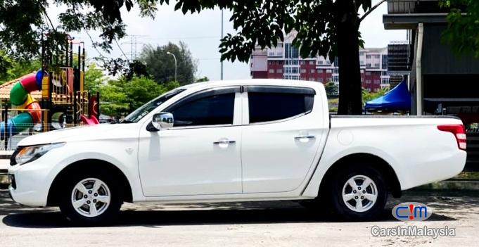 Mitsubishi Triton 2.5-LITER CAR CONTINUE LOAN Manual 2016 - image 11
