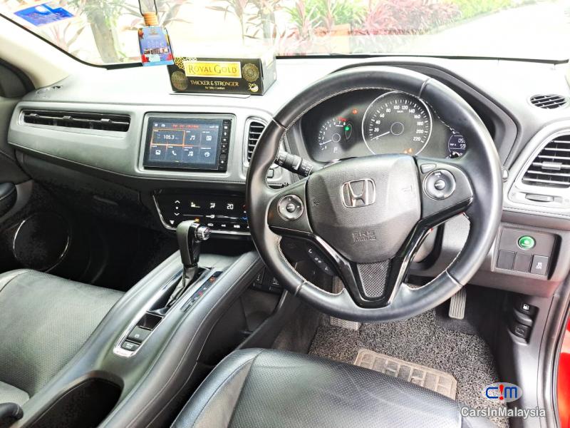 Honda HR-V 1.8-LITER KERETA SAMBUNG BAYAR Automatic 2021 - image 5