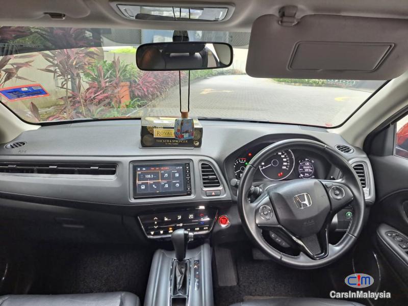 Honda HR-V 1.8-LITER KERETA SAMBUNG BAYAR Automatic 2021 - image 6