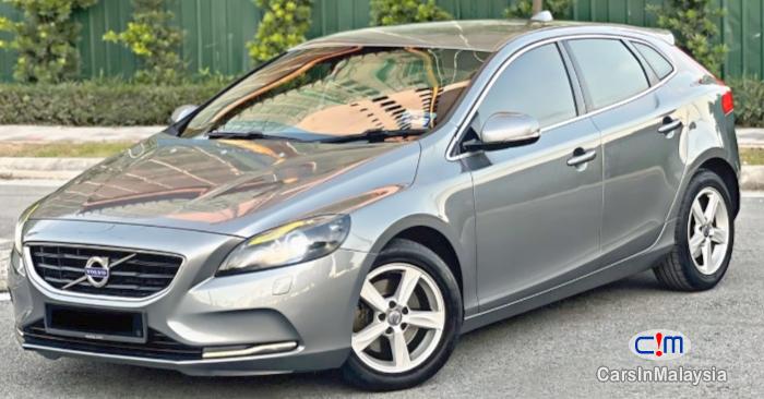 Volvo V40 Cross Country 1.6-LITER TURBO SPORTS HATCHBACK Automatic 2015 - image 4