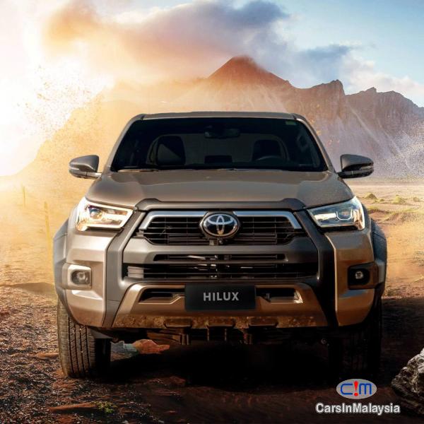 Toyota Hilux 2.4E Automatic 2023 in Kuala Lumpur