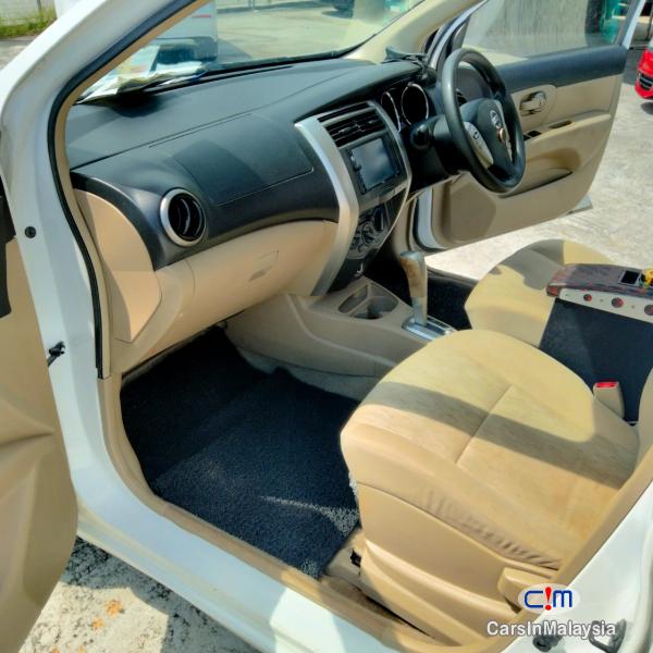 Nissan Grand Livina Automatic 2017 - image 12