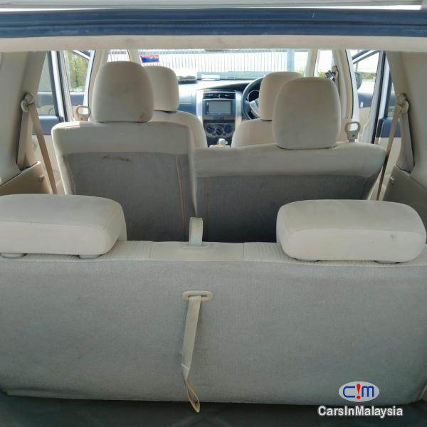 Nissan Grand Livina Automatic 2017 - image 9