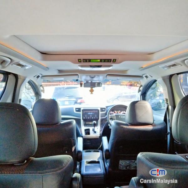 Toyota Alphard Automatic 2014 - image 13