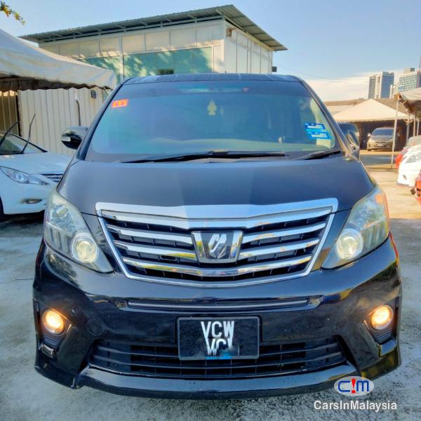 Toyota Alphard Automatic 2014 - image 2