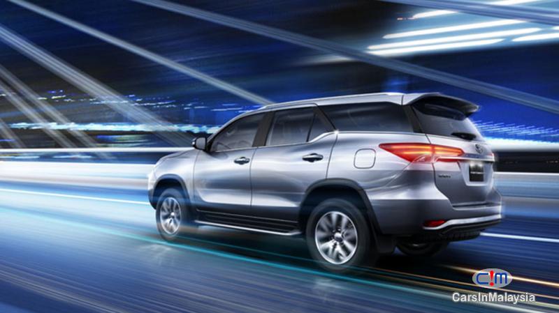 Toyota Fortuner 2.7 SRZ Automatic 2017 - image 2