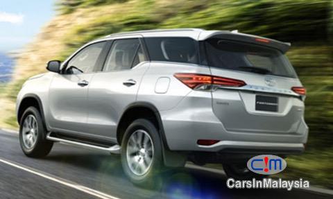 Toyota Fortuner 2.7 SRZ Automatic 2017 - image 3