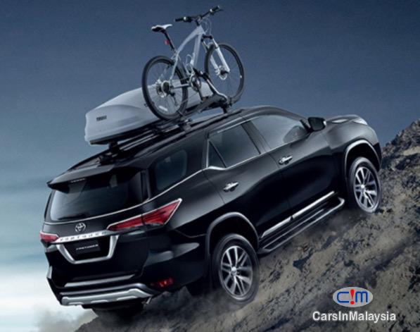 Toyota Fortuner 2.7 SRZ Automatic 2017 - image 9