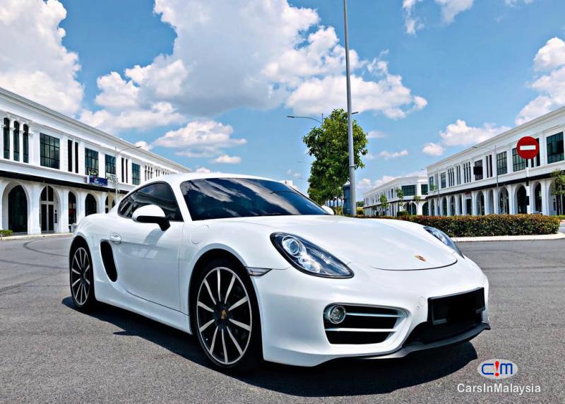 Porsche Cayman 2.7-LITER SUPER SPORT CAR Automatic 2018