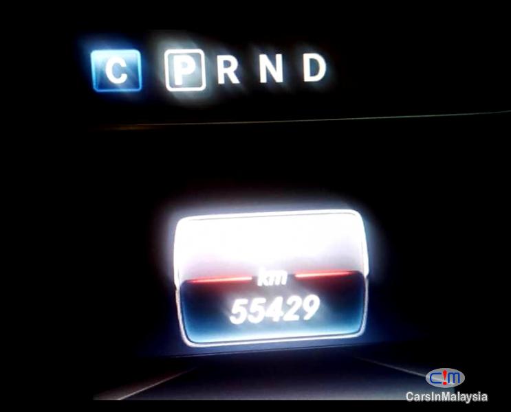 Mercedes Benz A45 AMG 2.0-LITER LUXURY SPORT HATCHBACK Automatic 2017 - image 16