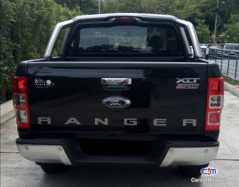 Ford Ranger 2.2-LITER 4X4 4WD DIESEL TURBO Automatic 2017 - image 4