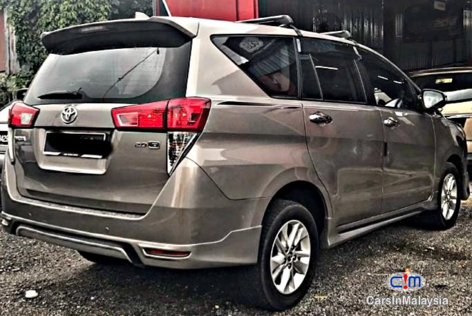 Toyota Innova 2.0G MPV Automatic 2017 - image 4