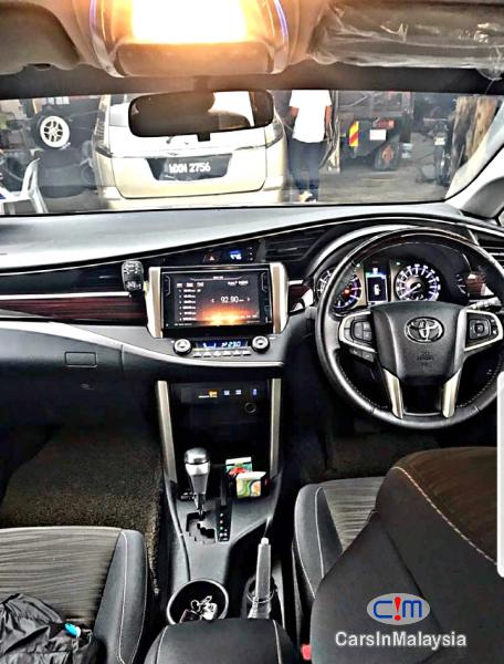 Toyota Innova 2.0G MPV Automatic 2017 - image 9