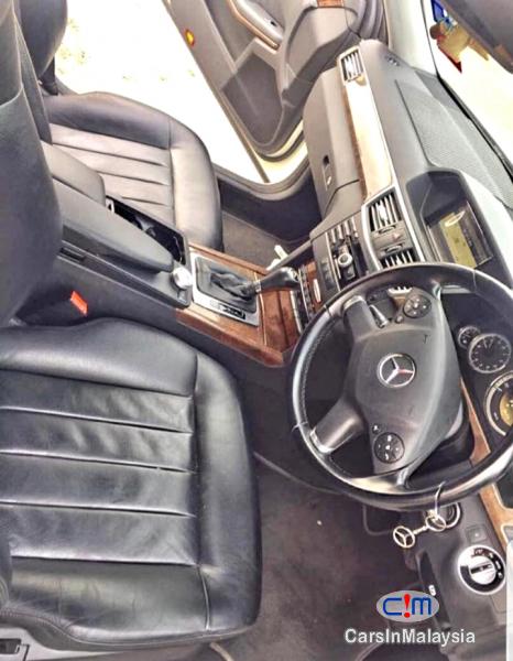 Mercedes Benz E200 CGI 1.8-LITER LUXURY SEDAN Automatic 2012 in Malaysia