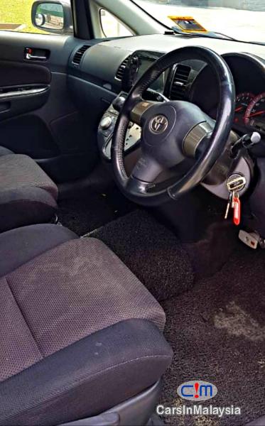 Toyota Wish 1.8-LITER SMALL FAMILY MPV Automatic 2012 - image 7