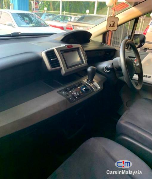 Honda Freed 1.5-LITER ECONOMY FAMILY MPV Automatic 2012 - image 5