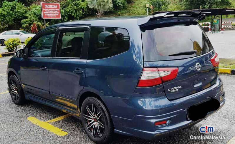 Nissan Grand Livina 1.6-LITER ECONOMY FAMILY MPV Automatic 2014 - image 2