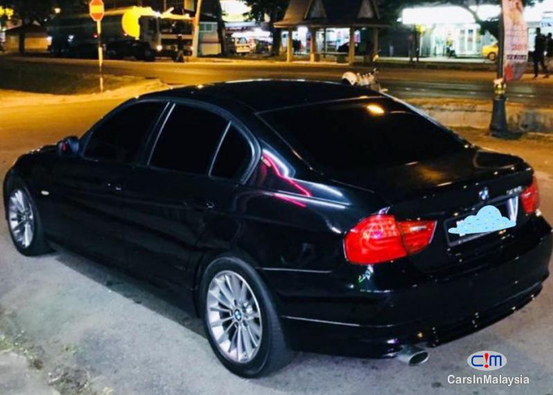 BMW 2.0-LITER LUXURY SEDAN Automatic 2009