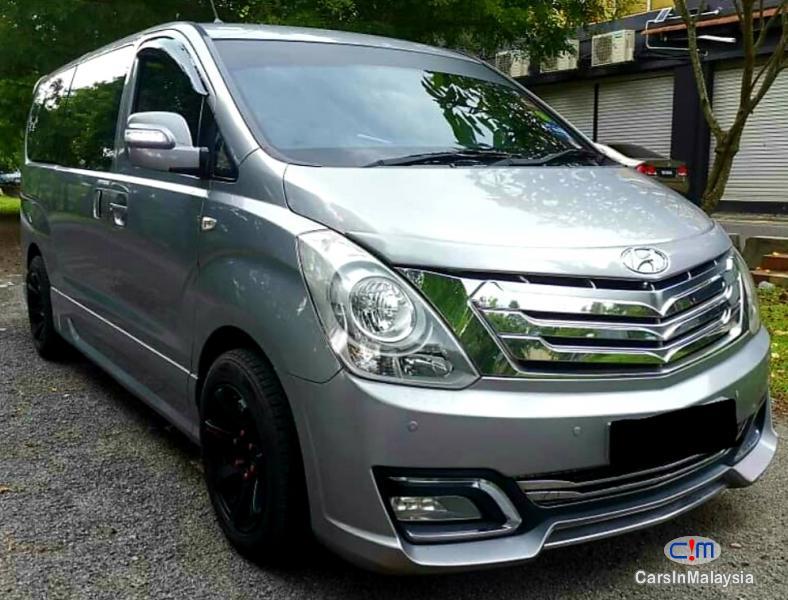 Hyundai Grand Starex 2.4-LITER 11 SEATER FAMILY MPV Automatic 2014 in Malaysia