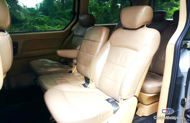 Hyundai Grand Starex 2.4-LITER 11 SEATER FAMILY MPV Automatic 2014 in Kuala Lumpur - image