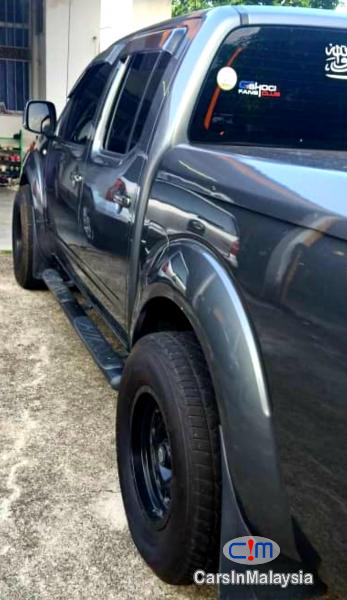 Nissan Navara 2.5-LITER 4x2 DOUBLE CAB DIESEL TURBO Automatic 2012