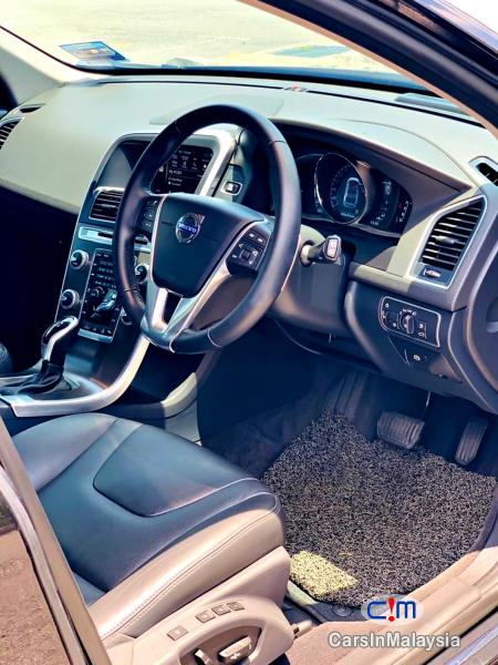Volvo XC60 2.0-LITER T6 TURBO LUXURY SUV Automatic 2017 - image 10