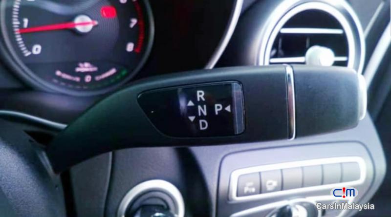 Mercedes Benz C350 e 2.0-LITER LUXURY SEDAN Automatic 2018 - image 15