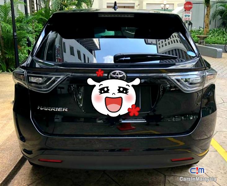Toyota Harrier 2.0-LITER LUXURY SUV Automatic 2019