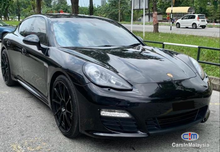 Porsche Panamera 4.8-LITER LUXURY SPORT SUPERCAR Automatic 2014 - image 3