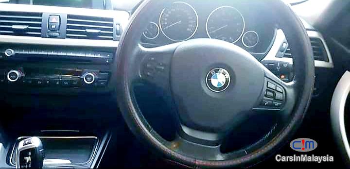 BMW 1.6-LITER TURBO LUXURY SEDAN Automatic 2014 - image 10