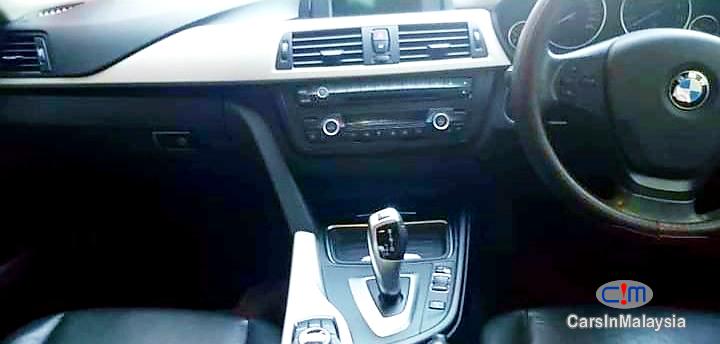 BMW 1.6-LITER TURBO LUXURY SEDAN Automatic 2014 - image 9