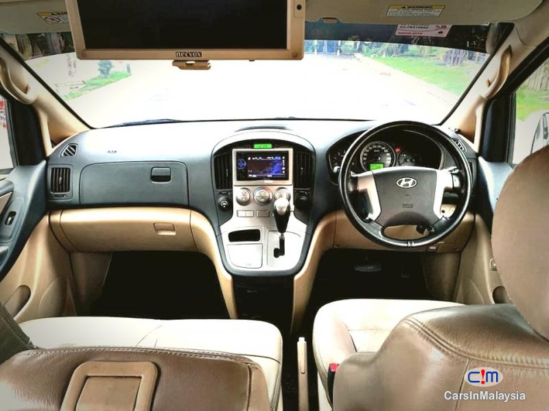 Picture of Hyundai Starex 2.5-LITER 11 SEATER MPV DIESEL TURBO Automatic 2013 in Selangor