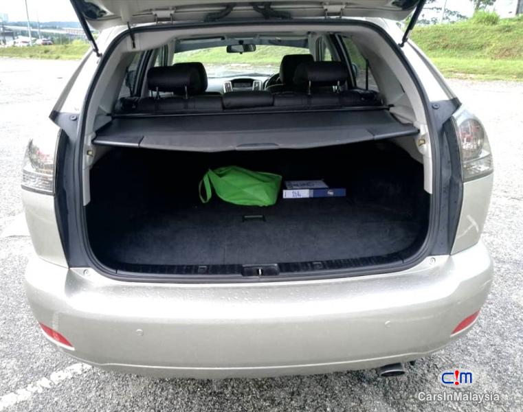 Toyota Harrier 3.0-LITER LUXURY SUV Automatic 2005 - image 3