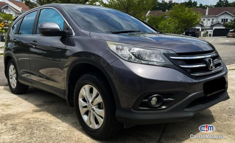 Honda CR-V 2.0-LITER ECONOMIC FAMILY SUV Automatic 2014
