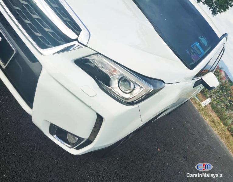 Subaru Forester 2.0-LITER ECONOMIC FAMILY SUV Automatic 2017 - image 16