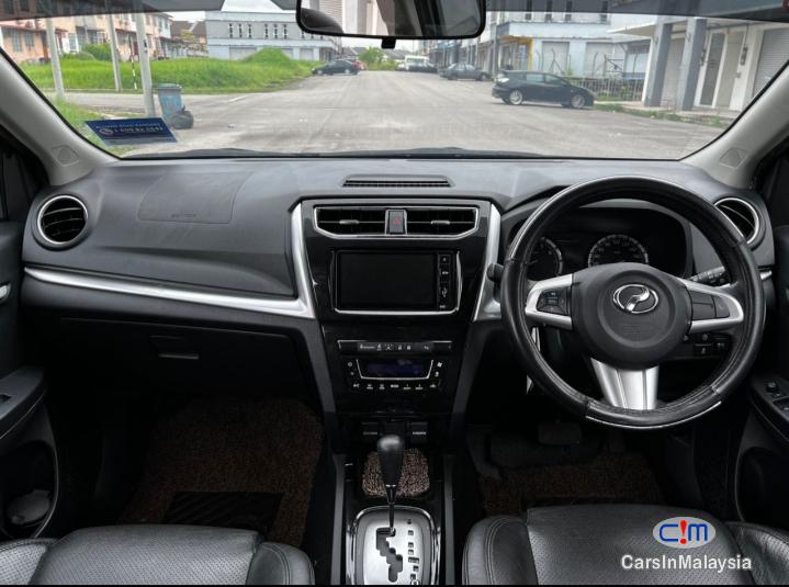 Perodua Aruz 1.5-LITER ECONOMIC MPV FULLSPEC Automatic 2019 - image 5