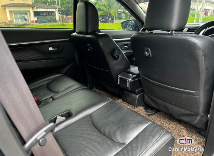 Perodua Aruz 1.5-LITER ECONOMIC MPV FULLSPEC Automatic 2019 - image 7