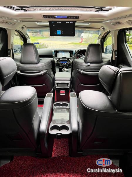 Toyota Vellfire 3.5-LITER LUXURY FAMILY MPV KERETA SAMBUNG BAYAR Automatic 2015 - image 7