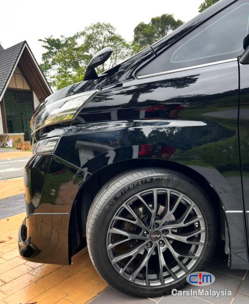 Toyota Vellfire 3.5-LITER LUXURY FAMILY MPV KERETA SAMBUNG BAYAR Automatic 2015 - image 8