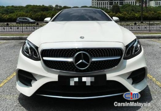 Mercedes Benz E300 2.0-LITER LUXURY SPORTS COUPE KERETA SAMBUNG BAYAR Automatic 2021 - image 10