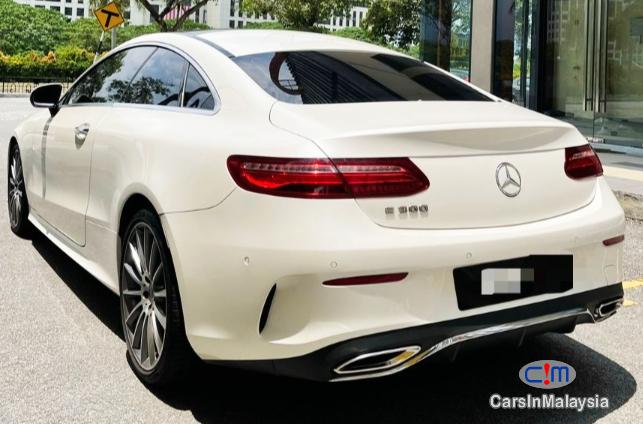 Mercedes Benz E300 2.0-LITER LUXURY SPORTS COUPE KERETA SAMBUNG BAYAR Automatic 2021