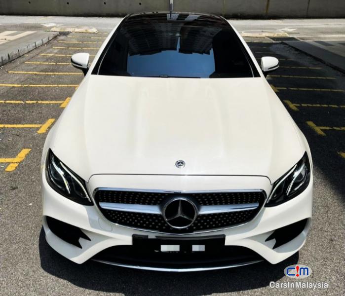 Mercedes Benz E300 2.0-LITER LUXURY SPORTS COUPE KERETA SAMBUNG BAYAR Automatic 2021 in Kuala Lumpur