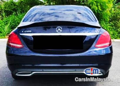 Mercedes Benz C200 2.0-LITER LUXURY SPORT SEDAN Automatic 2015 - image 2