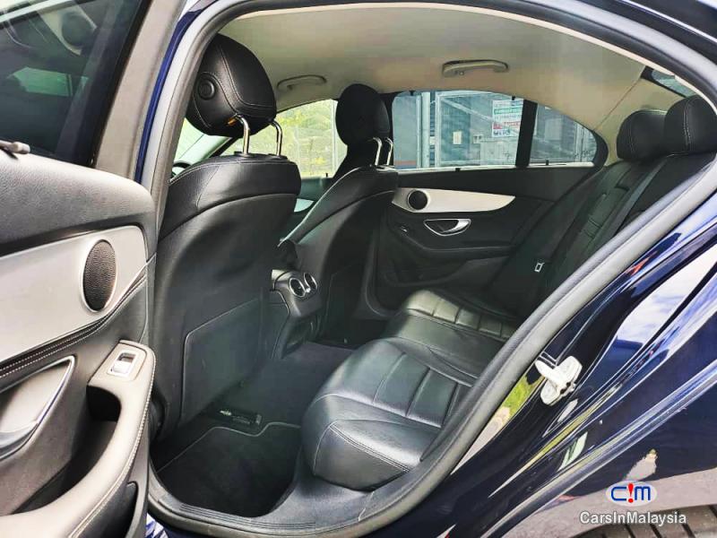 Mercedes Benz C200 2.0-LITER LUXURY SPORT SEDAN Automatic 2015 - image 8