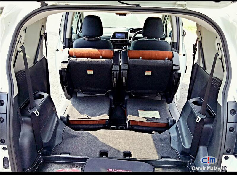 Toyota Sienta Automatic 2016 - image 13