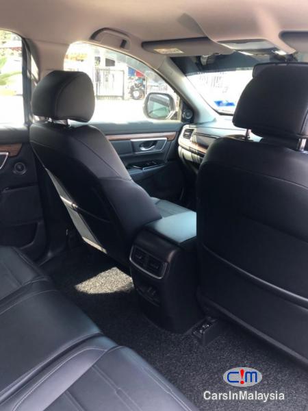 Honda CR-V 1.5-LITER TURBO ECONOMY SUV Automatic 2017 in Kuala Lumpur - image