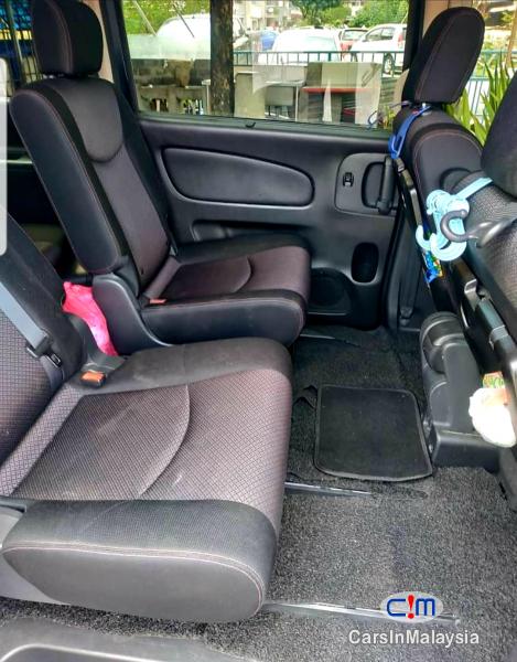 Picture of Nissan Serena 2.0-LITER HYBRID ECONOMY FAMILY 7 SEATER MPV Automatic 2013 in Kuala Lumpur