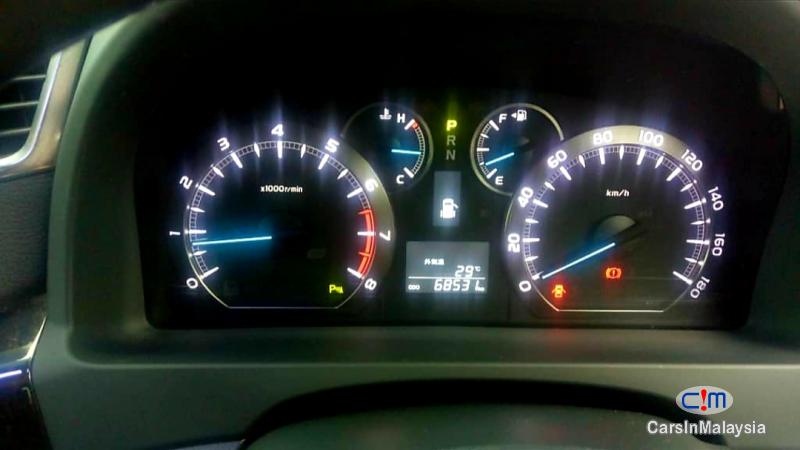 Toyota Alphard 2.4-LITER PILOT SEATS LUXURY FAMILY MPV Automatic 2017 - image 12