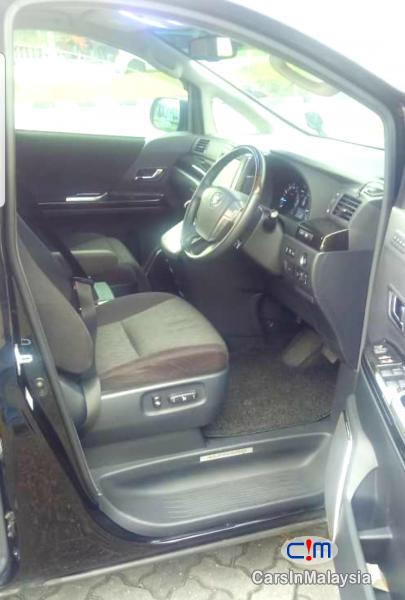 Toyota Alphard 2.4-LITER PILOT SEATS LUXURY FAMILY MPV Automatic 2017 - image 15