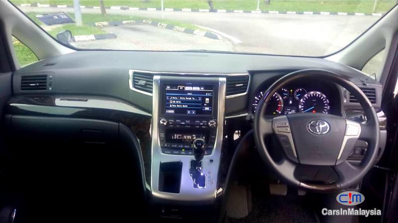 Picture of Toyota Alphard 2.4-LITER PILOT SEATS LUXURY FAMILY MPV Automatic 2017 in Malaysia